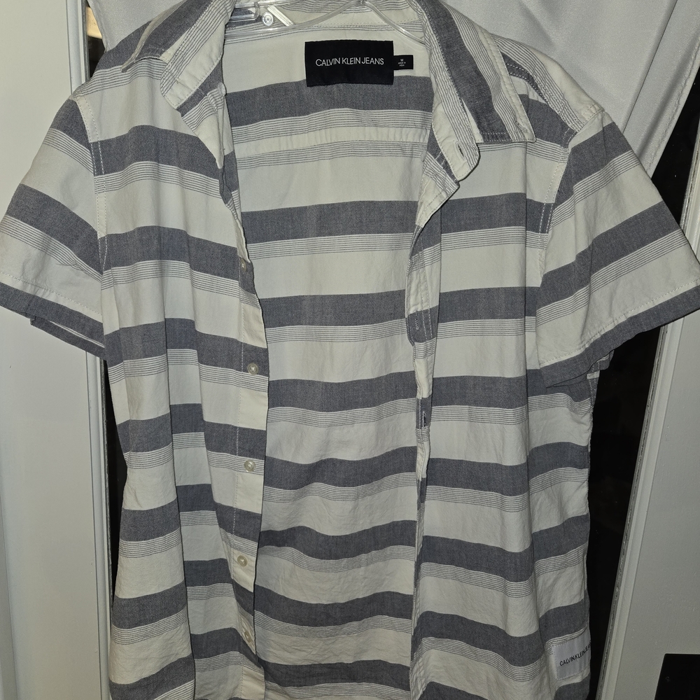 Calvin Klein Men's Casual Gray and White Striped Shirt